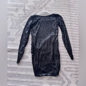 Leiluna Collection Elegant Black Sequin Dress